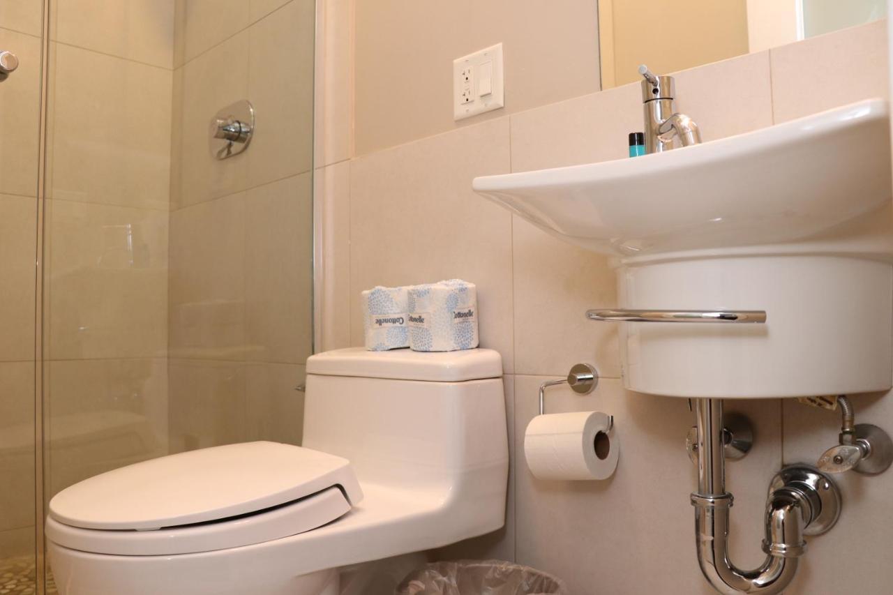 Stylish Newbury Street Studio, #2 Бостон Экстерьер фото